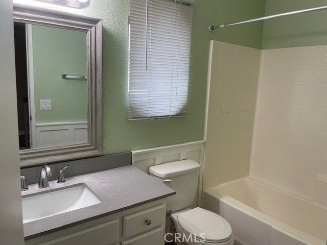 9379 Delfern, Jurupa Valley, CA 92509