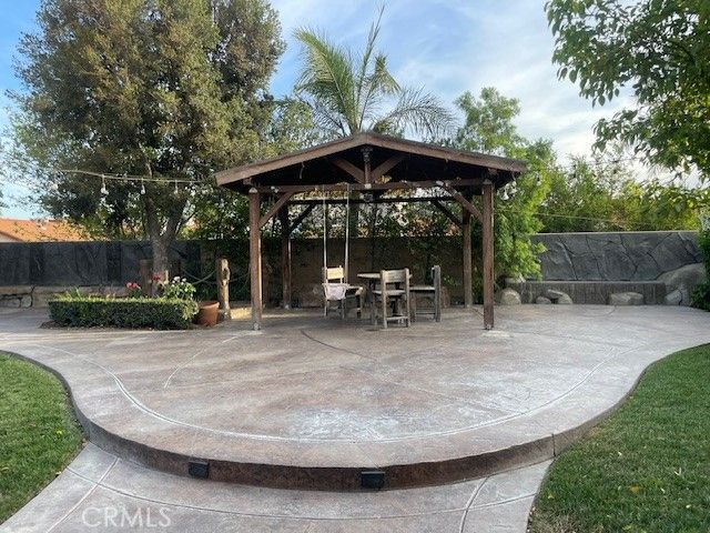 9379 Delfern, Jurupa Valley, CA 92509