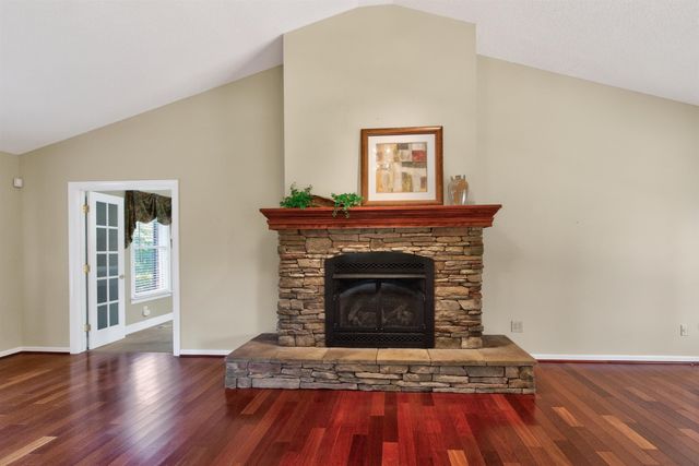1844 Twin Bridge Road, Gaffney, SC 29341