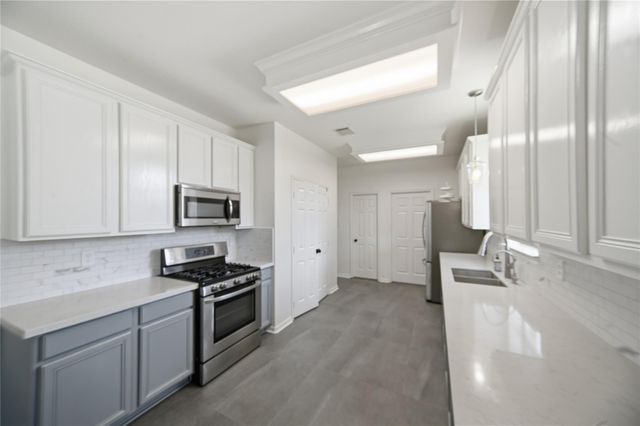 7411 Stonesfield Place, Spring, TX 77389