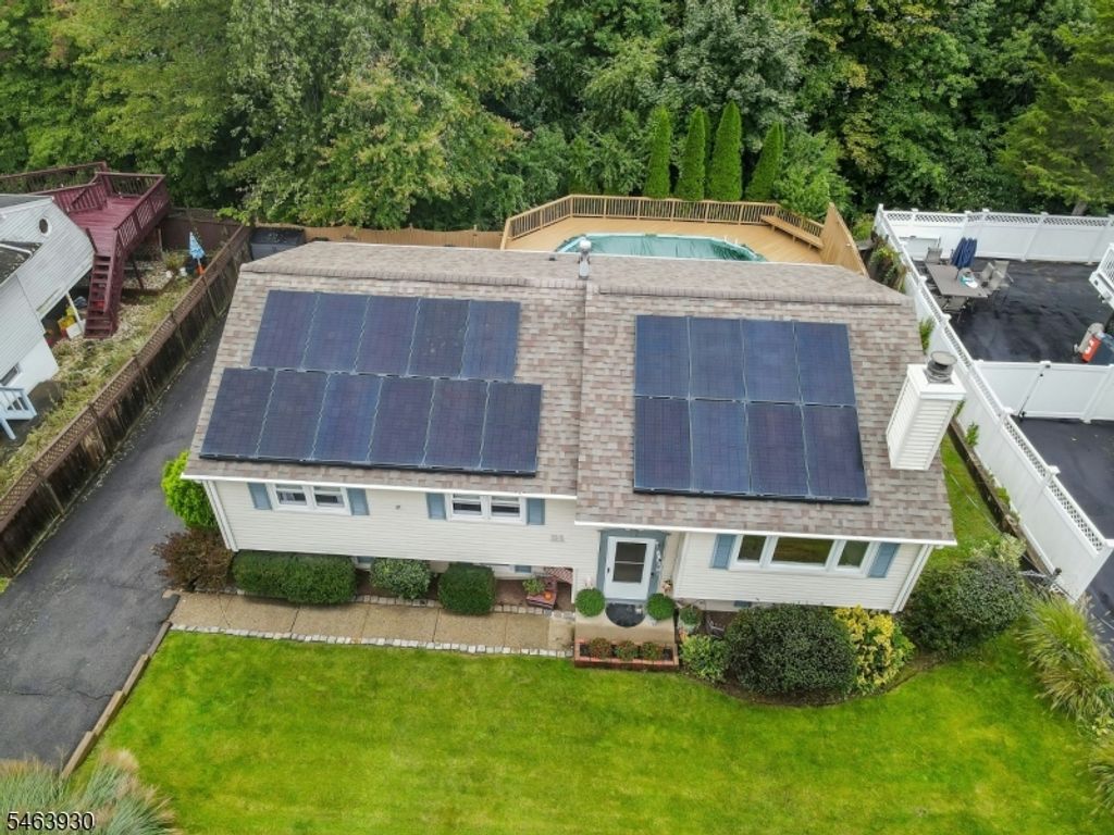 21 Aldrin Dr, Wanaque Boro, NJ 07465 — photo 2