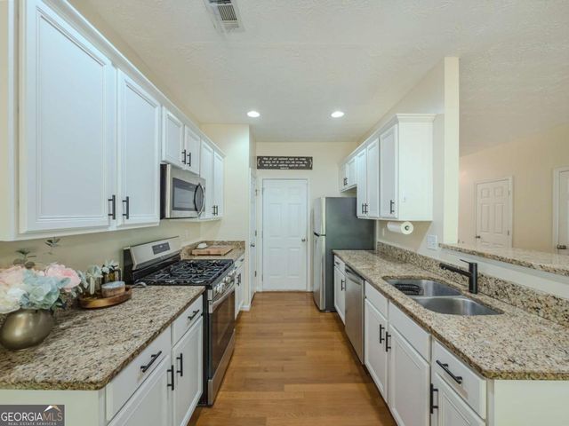 3544 Lantern View Lane, Scottdale, GA 30079