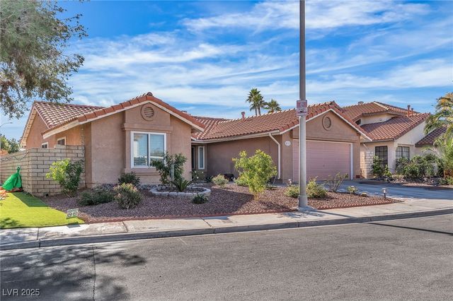 2312 Fairbourne Way, Henderson, NV 89074