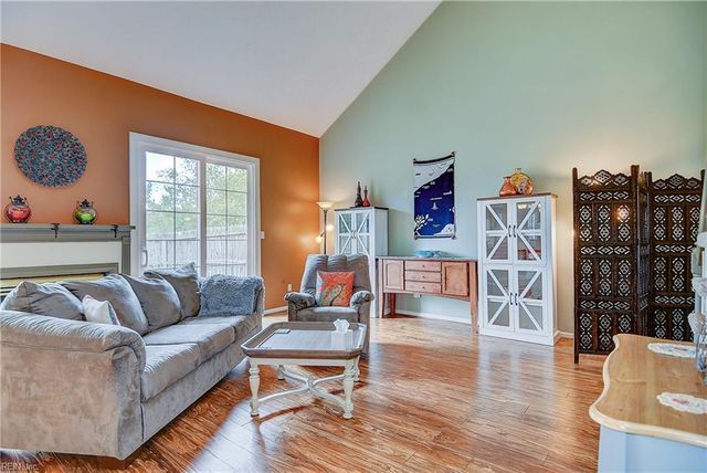 108 Westview DR, Hampton, VA 23666