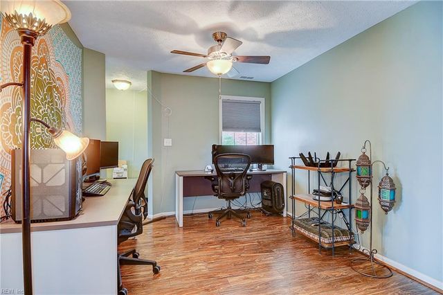 108 Westview DR, Hampton, VA 23666