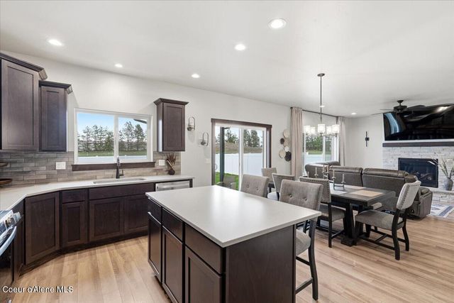 2678 N Neptune ST, Post Falls, ID 83854