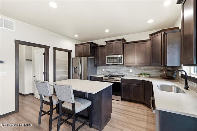 2678 N Neptune ST, Post Falls, ID 83854