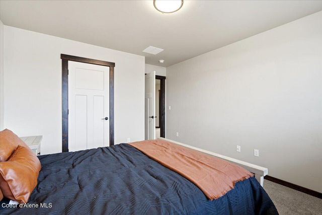 2678 N Neptune ST, Post Falls, ID 83854