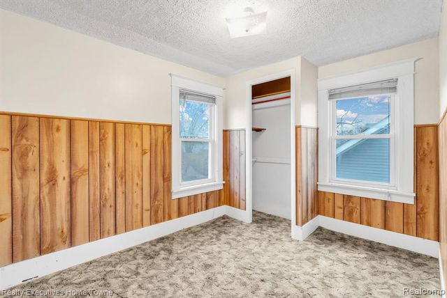 729 13th Street, Port Huron, MI 48060