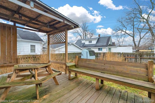 729 13th Street, Port Huron, MI 48060