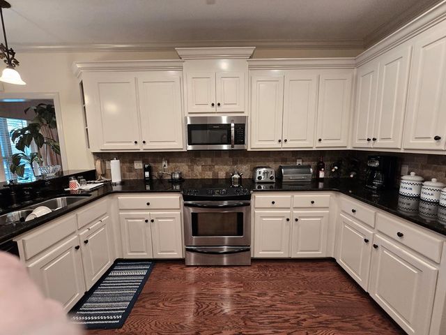 621 Prestwick, Dothan, AL 36305