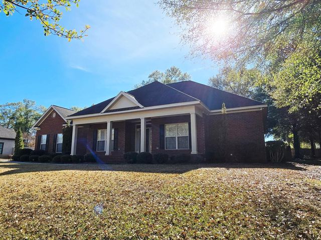 621 Prestwick, Dothan, AL 36305