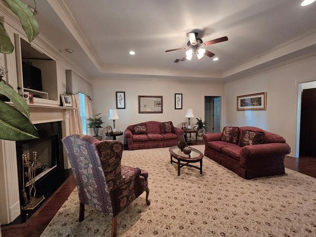 621 Prestwick, Dothan, AL 36305