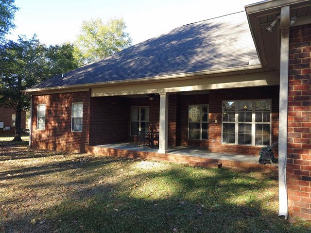 621 Prestwick, Dothan, AL 36305