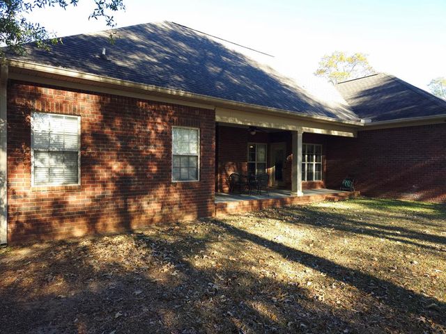 621 Prestwick, Dothan, AL 36305