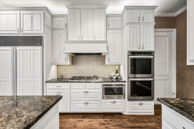 14908 Bellbrook Drive, Addison, TX 75254