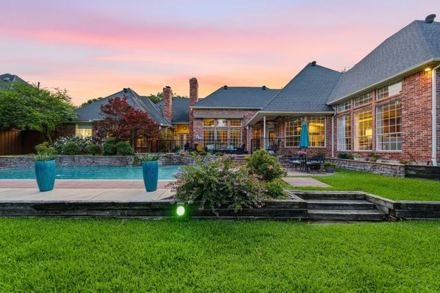 14908 Bellbrook Drive, Addison, TX 75254