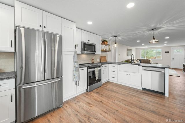 5320 W 40th Avenue, Wheat Ridge, CO 80212