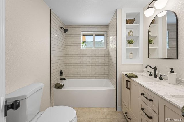 5320 W 40th Avenue, Wheat Ridge, CO 80212