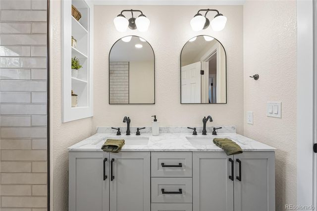 5320 W 40th Avenue, Wheat Ridge, CO 80212