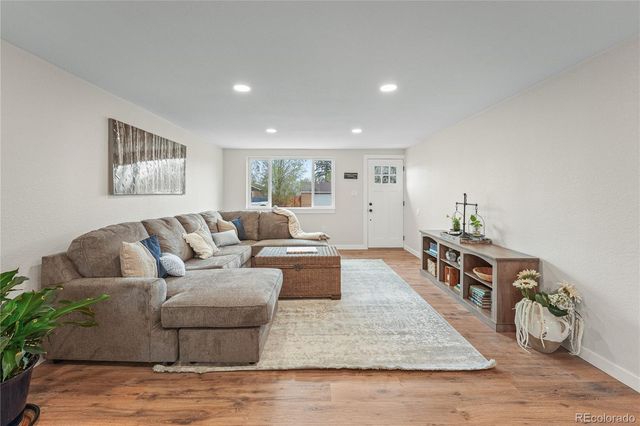 5320 W 40th Avenue, Wheat Ridge, CO 80212