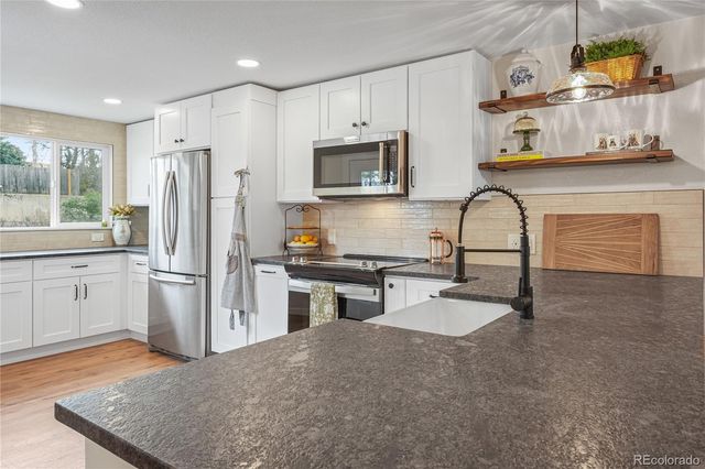 5320 W 40th Avenue, Wheat Ridge, CO 80212