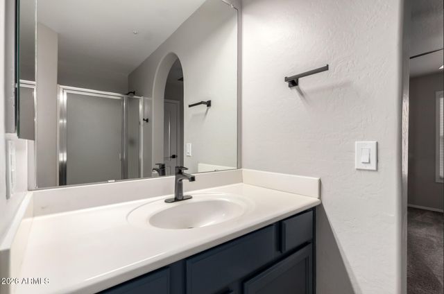 2639 S HARMONY Avenue, Gilbert, AZ 85295