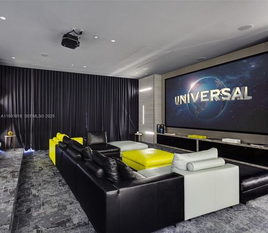 55 SW 9th St 3707, Miami, FL 33130