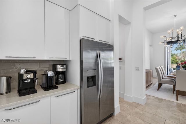 14835 Dockside LN, Naples, FL 34114