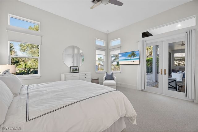 14835 Dockside LN, Naples, FL 34114