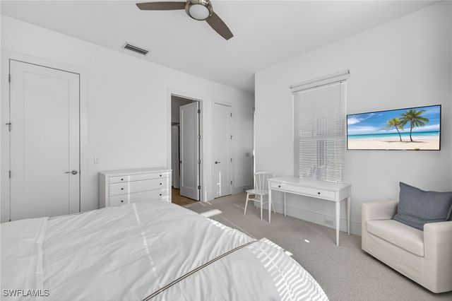 14835 Dockside LN, Naples, FL 34114