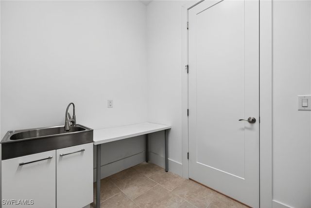 14835 Dockside LN, Naples, FL 34114