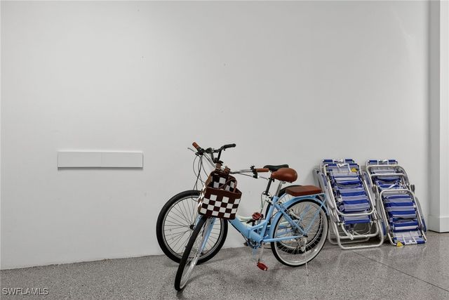 14835 Dockside LN, Naples, FL 34114