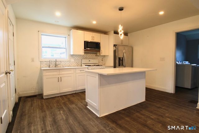 42 Union Street, Stamford, CT 06906