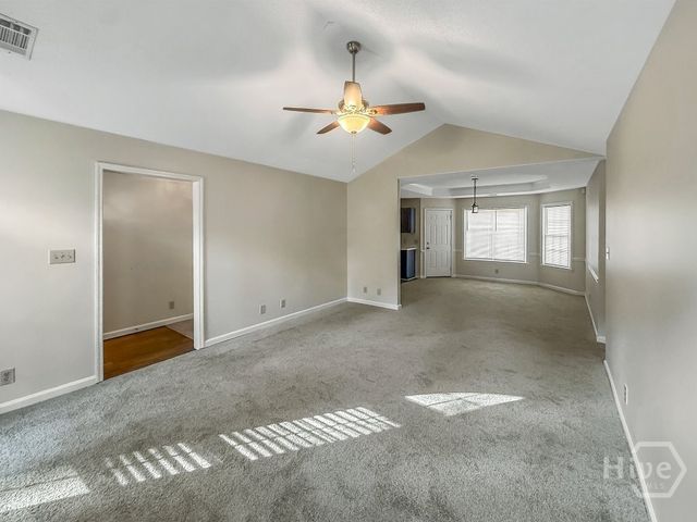 1154 N Plantation Parkway, Macon, GA 31220