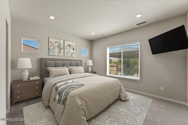 1227 Silver View Circle, Sparks, NV 89436