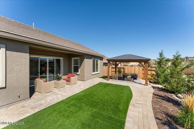1227 Silver View Circle, Sparks, NV 89436