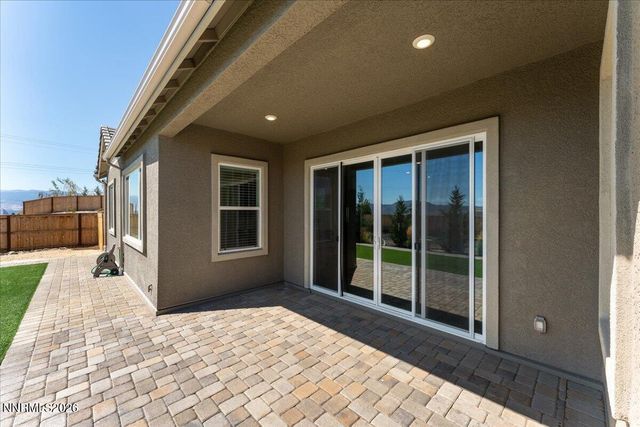 1227 Silver View Circle, Sparks, NV 89436