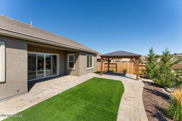 1227 Silver View Circle, Sparks, NV 89436