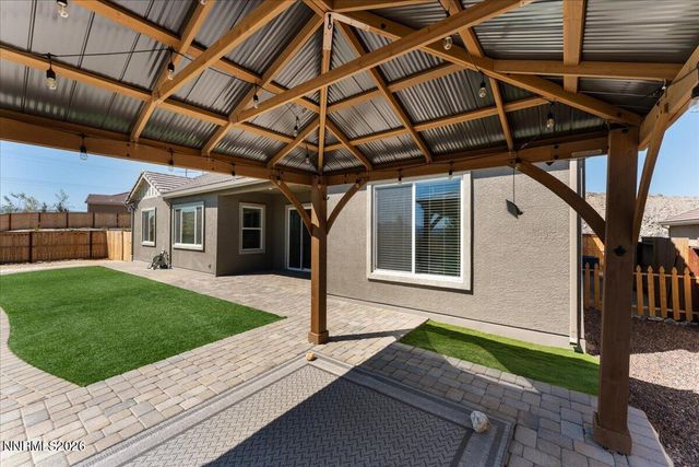 1227 Silver View Circle, Sparks, NV 89436