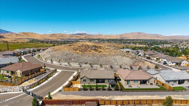 1227 Silver View Circle, Sparks, NV 89436