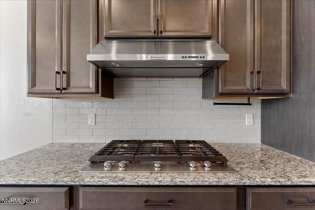 1227 Silver View Circle, Sparks, NV 89436