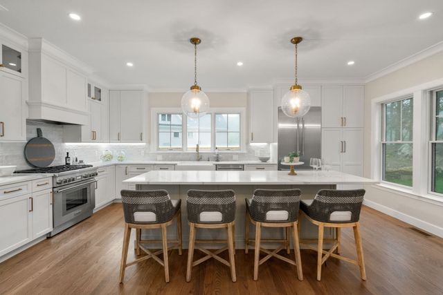 106 Horrigan Drive 21, Dedham, MA 02026