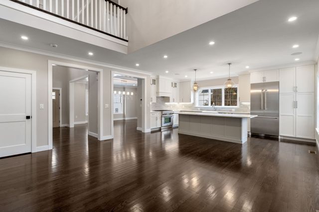 106 Horrigan Drive 21, Dedham, MA 02026
