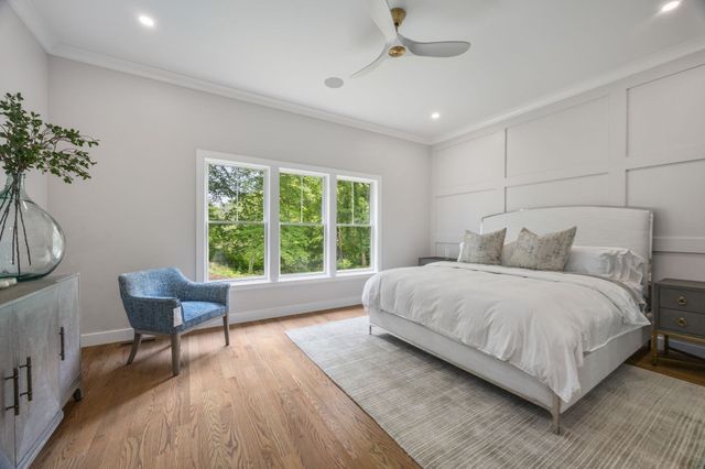 106 Horrigan Drive 21, Dedham, MA 02026