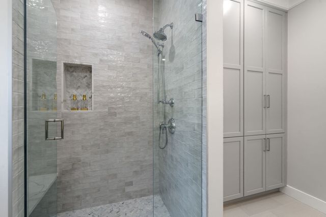 106 Horrigan Drive 21, Dedham, MA 02026