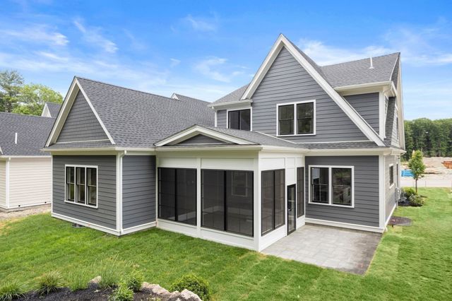 106 Horrigan Drive 21, Dedham, MA 02026