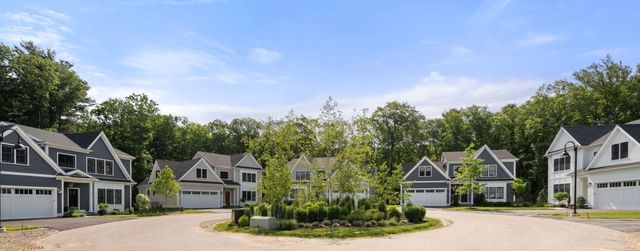 106 Horrigan Drive 21, Dedham, MA 02026