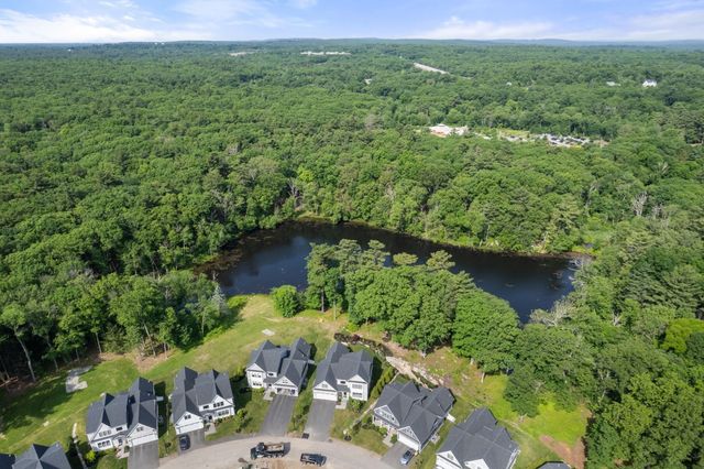 106 Horrigan Drive 21, Dedham, MA 02026