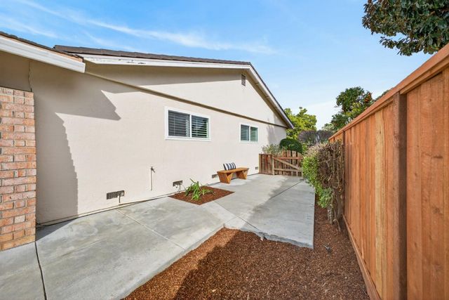 2733 Winfield Drive, Mountain View, CA 94040